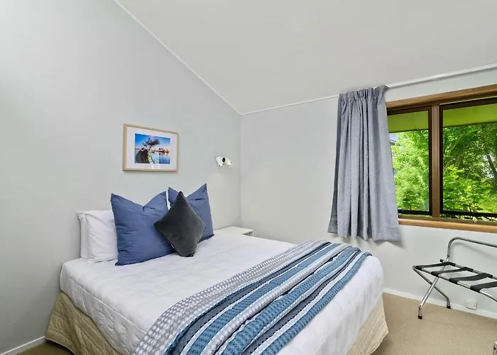 The Bird House - Kawaha Point, Rotorua. Stylish Six Bedroom With Space, Views And Relaxed Atmosphere Vakantiehuis